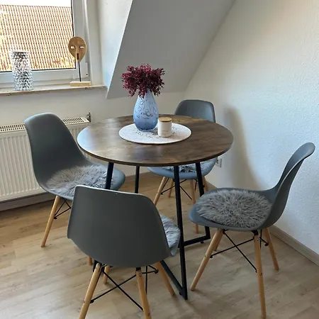 Gemuetliches Altstadtapartment Mit Balkon Und Smart Tv Apartment Erfurt