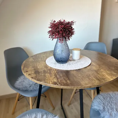 Gemuetliches Altstadtapartment Mit Balkon Und Smart Tv