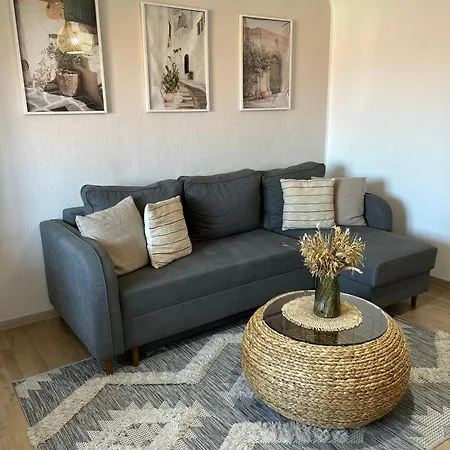 Apartament Gemuetliches Altstadtapartment Mit Balkon Und Smart Tv Erfurt